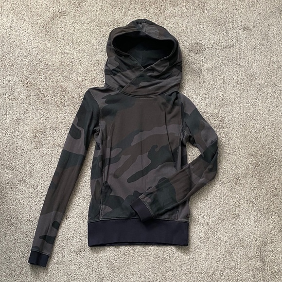 G-Star Women’s camo hoodie - Picture 1 of 5